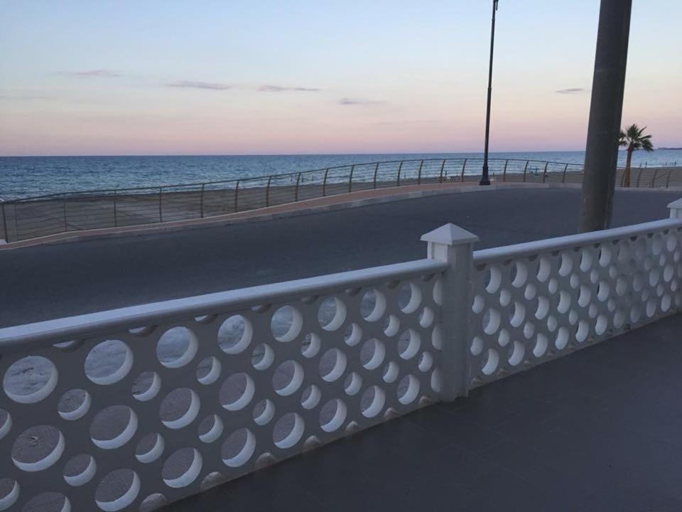 Torretta Un Posto Al Sole住宿加早餐旅馆 外观 照片